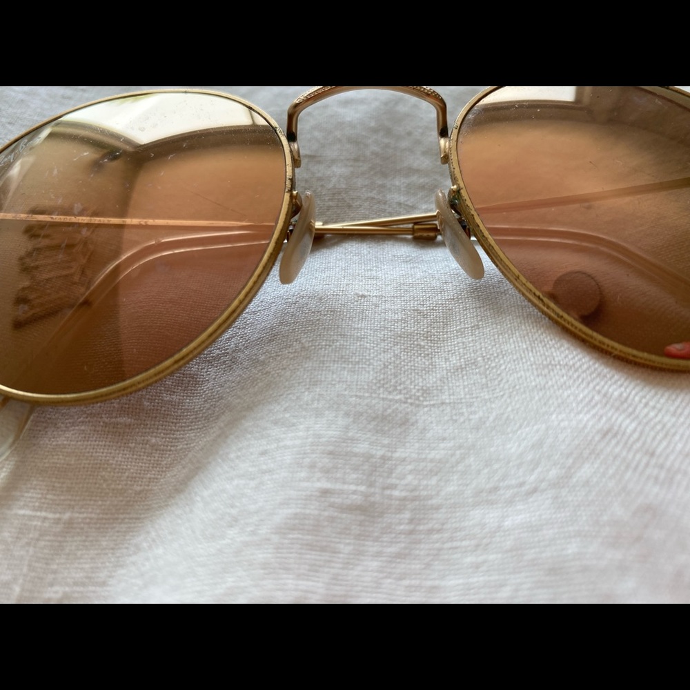 Ray-Ban Round Metal Rose/Gold Sunglasses, Small, Great Condition - Picture 5 of 5